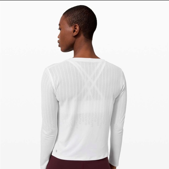 Lululemon / Train to Be Long Sleeve / US XS / New - Picture 3 of 7